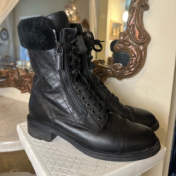 CHANEL CC Logo Leather Combat Boots 8.5 - Picture 3 of 7